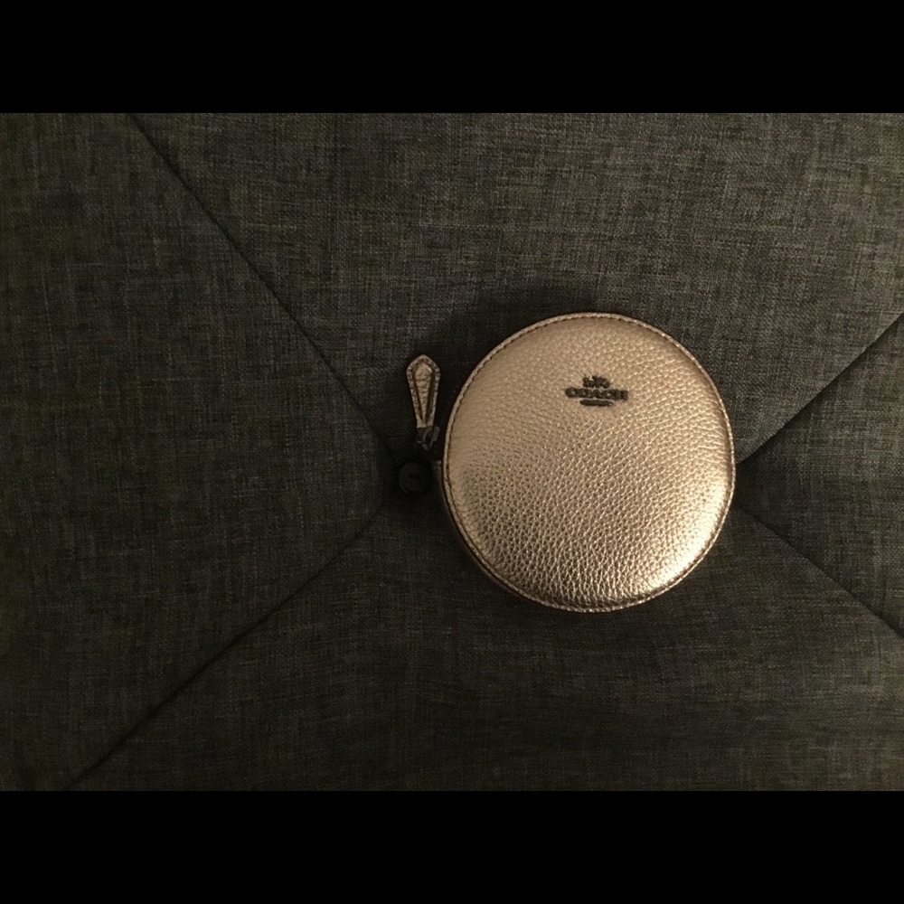 Coach coin zip / gold